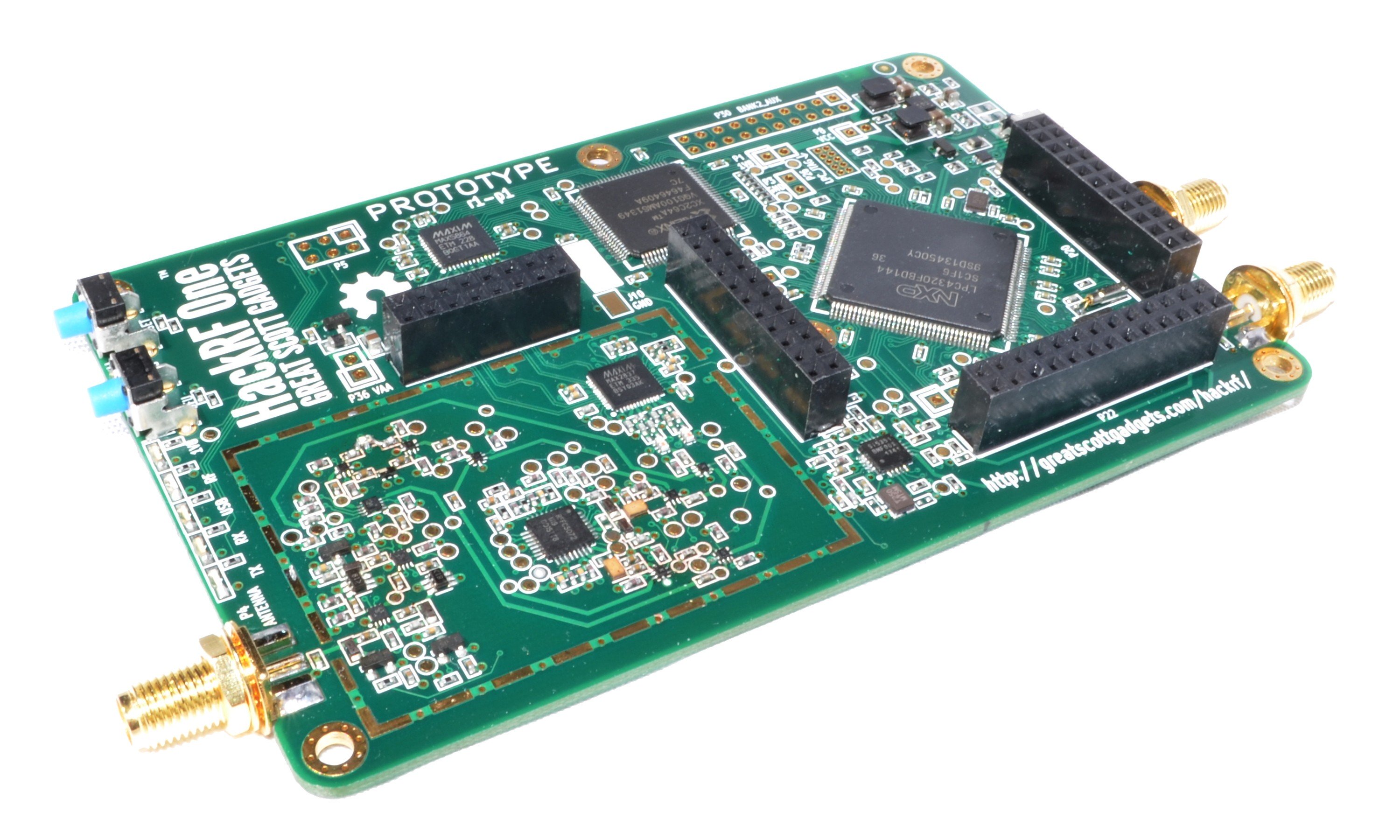 HackRF One: SDR transceiver RX  TX 1-6000Mhz