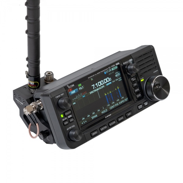 【美品】ICOM IC-705 Wind Campクレードル付き Windcamp RC-1 Quick-release antenna support for Icom IC-705